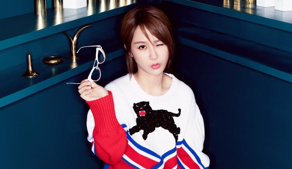 杨紫|放过杨紫造型！为控体重周减10斤片场休克，“亲弟”透露从小易胖