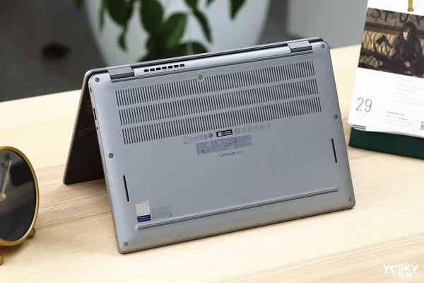 戴尔latitude7310商用本图赏轻巧机身商用精品