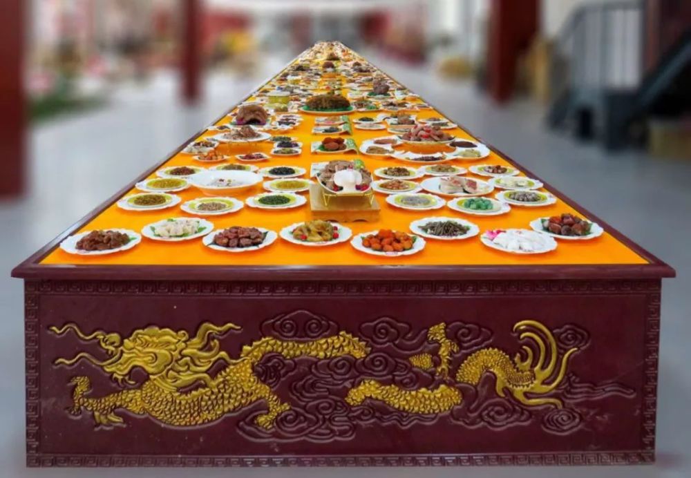 金秋十月玛瑙千叟宴亮相哈密文创园