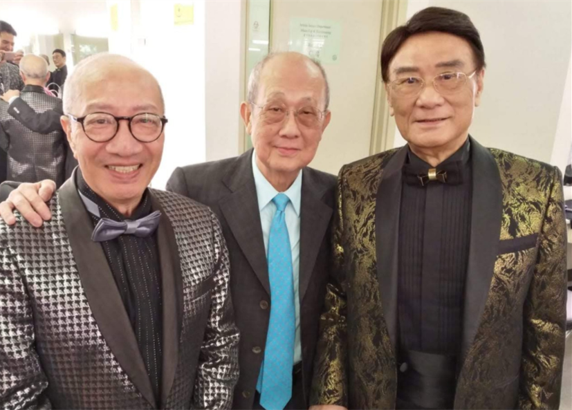 老戏骨|恭喜！86岁老戏骨承认新恋情，5年前经历丧妻之痛，直言不需遮掩