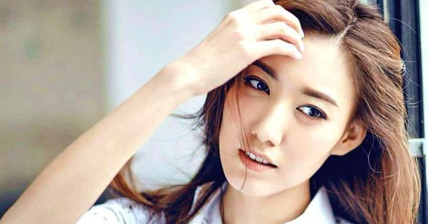 迪丽热巴|《荣耀》开机，又一部高颜值神剧，女配颜值不输热巴，要看花眼了