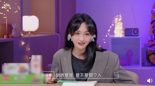 郑爽|郑爽安慰被丈夫推下悬崖孕妇，有什么好嘲的吗？