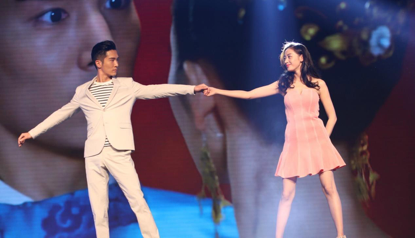 张天爱|不用别人黑，他们先把自己作糊了