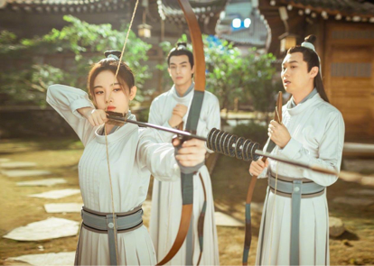 张天爱|不用别人黑，他们先把自己作糊了