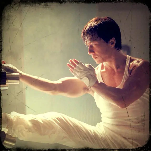 为影迷打了60年的成龙没有退休,他带着更强的《急先锋》回来了!