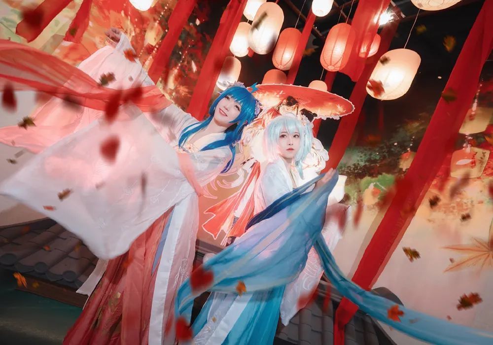 《天官赐福》杭州漫展返图,忘羡乱入很可爱,还有不少男粉丝!_腾讯新闻