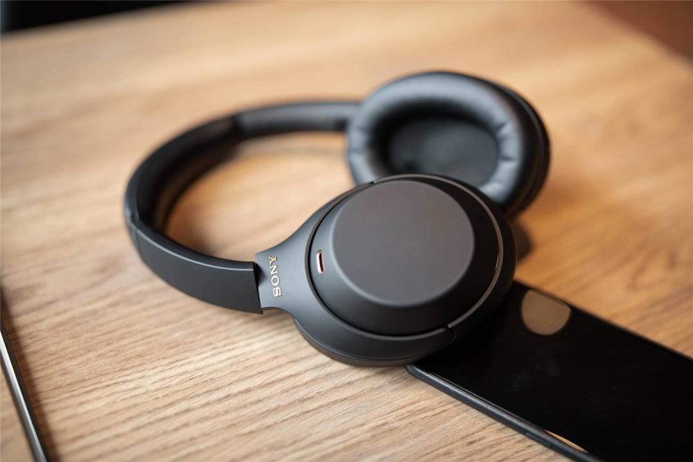 最强降噪耳机来了,简评索尼降噪黑科技新品wh-1000xm4_腾讯新闻