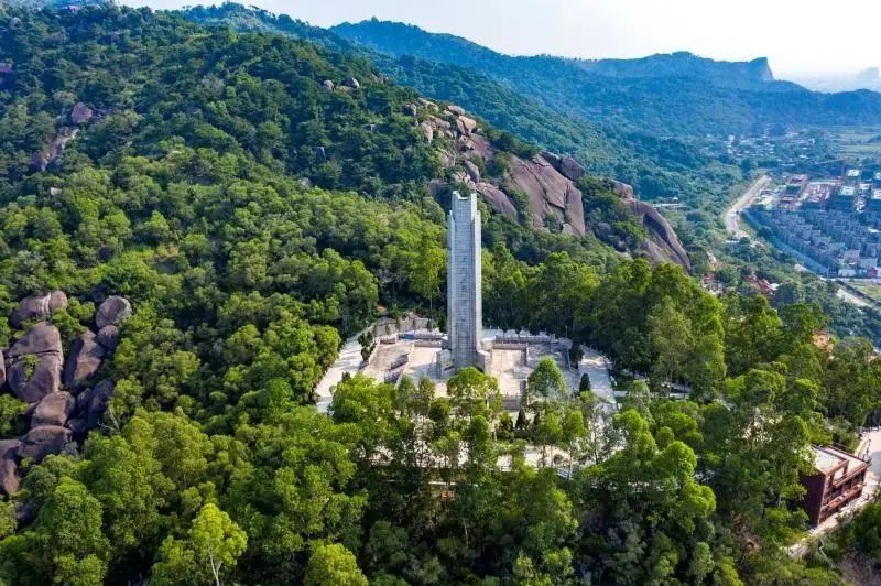 建设规模及主要内容:改造面积约为9000平方米,包括增设连接蚁光炎纪念