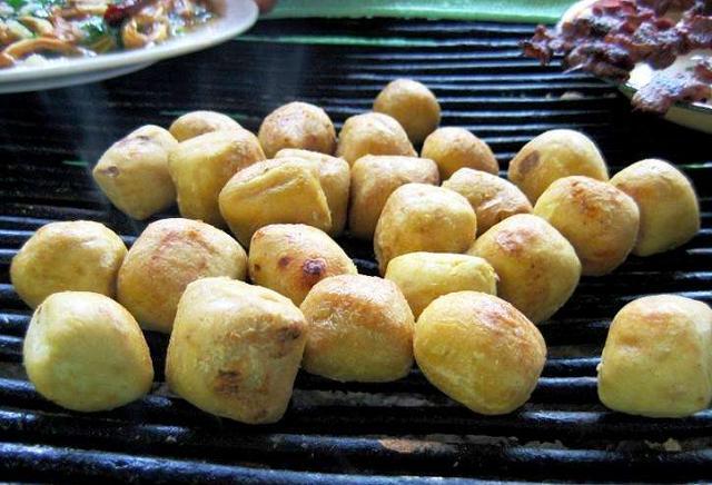 特产|本地人最爱吃的4大特产，外地人看着就没胃口，你都吃过哪些？