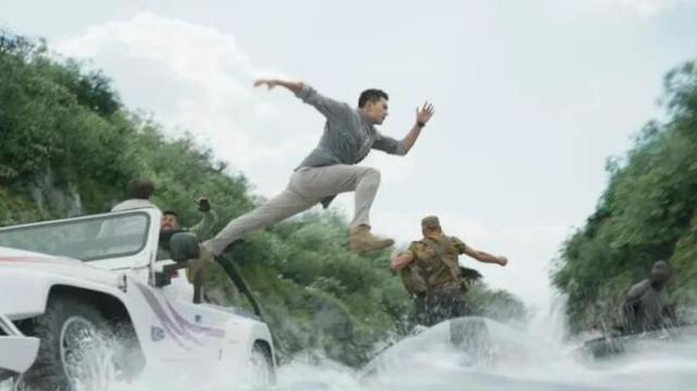 急先锋 北京上海两地首映获赞杨洋艾伦打戏获认可 凤凰网