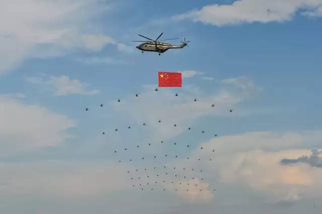 珍贵影像盘点新中国历年大阅兵！｜祖国，生日快乐！_腾讯新闻