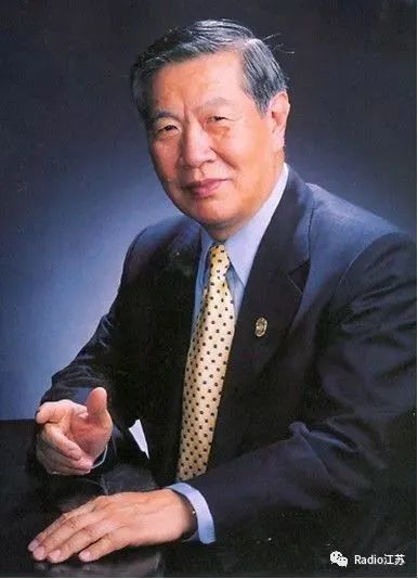 "国际神探"李昌钰:祝愿月圆,人圆,家圆,国圆,事事圆_腾讯新闻