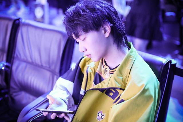 qgfly获电竞奥斯卡提名成首位入围的中国移动电竞选手排面拉满