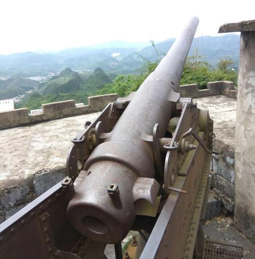 克虏伯280mm火炮射程近20公里弹丸威力大曾击伤侵华日军巡洋舰