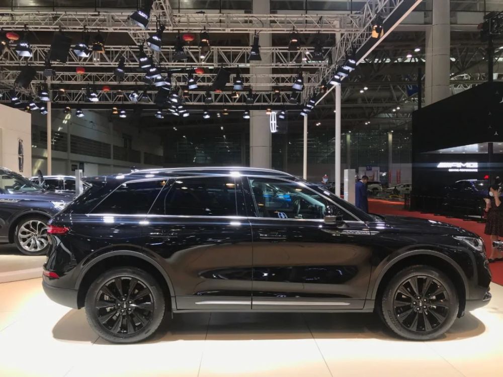 10月2日,林肯冒险家黑骑士限量版上市品鉴会在福州车展完美落幕.