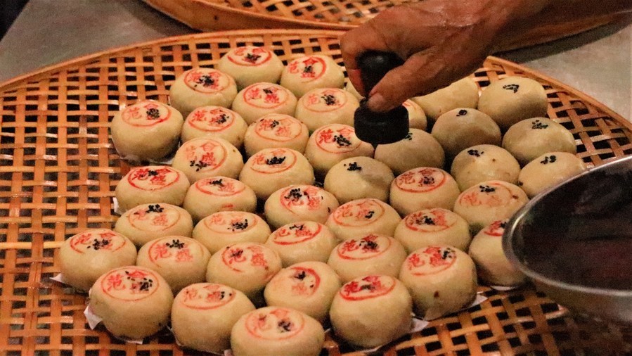 老味道里的乡情:潮州"范合盛"朥饼飘香中秋佳节