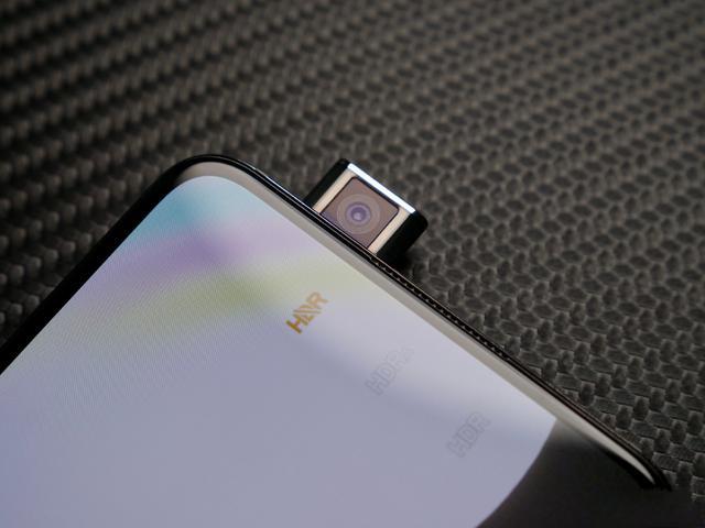 可以说很少有性价比极高的手机出现,而这绝大多数都是被小米手机占据