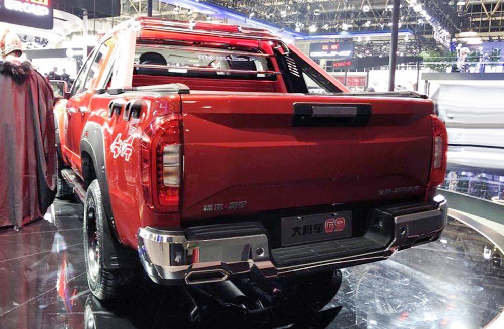 国产版的猛禽福田大将军皮卡亮相外观很霸气