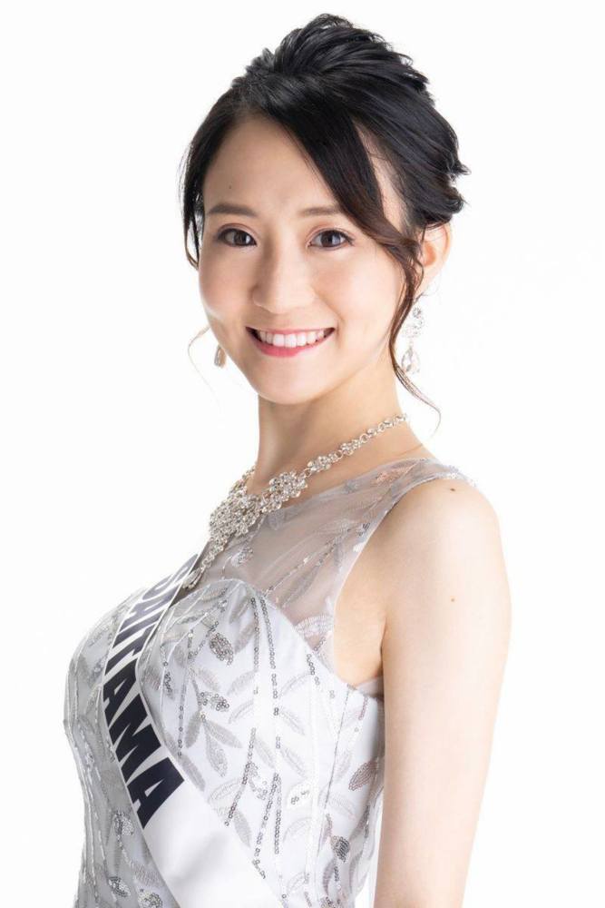 埼玉县代表 柳萌奈(27岁.鹿儿岛县代表 樱井咲绮(22岁.