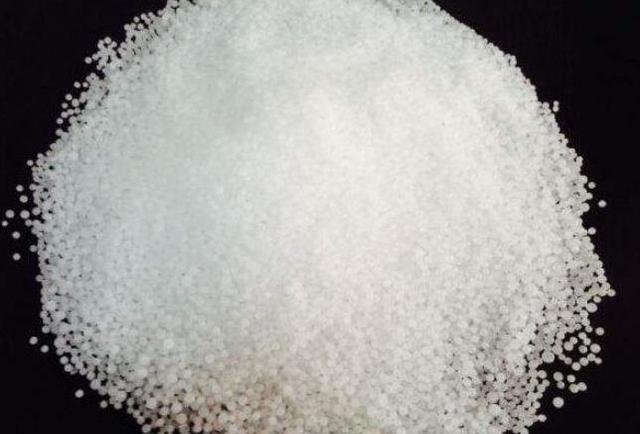 尿素在农作物上使用小妙招不仅增产还能增效