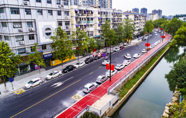 工程位於江浦街道,包括公園北路,中聖街和白馬路等10條道路(其中包含