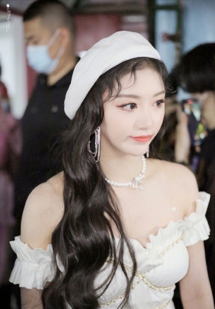 大家喜欢"全员甜妹"的the9吗?