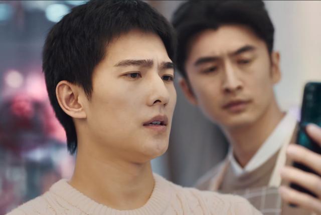 在一起杨洋演技拖后腿导演滕华涛也被骂获封流量杀手