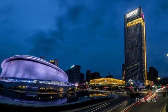 宝鸡大剧院夜景图片