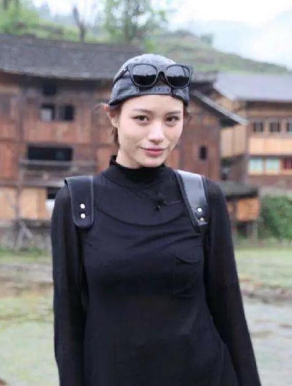 汪峰前妻葛荟婕脱单失败宣布新恋情告吹却被质疑做母亲不合格