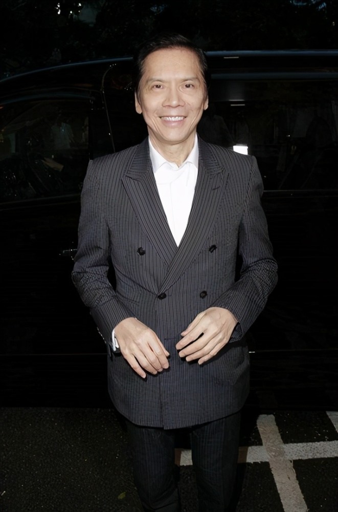 年轻时迷倒向华强,如今彪悍无比,网友:岁月无情啊