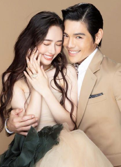 郭碧婷|郭碧婷产前细节被曝光，向佐愤怒发声：请放过我们，事不过三！