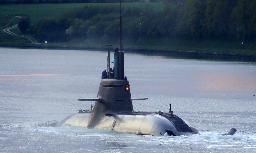 吨位堪比核潜艇服役近50年长城200功劳满满入驻青岛海博