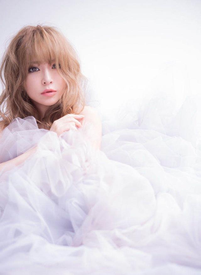 42岁滨崎步未婚怀二胎孩子生父仍成谜曾传是高颜值年下男