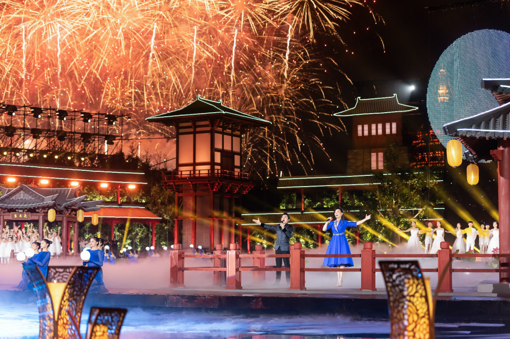 2020央视中秋晚会圆满收官 群星倾情献唱共贺花好月圆