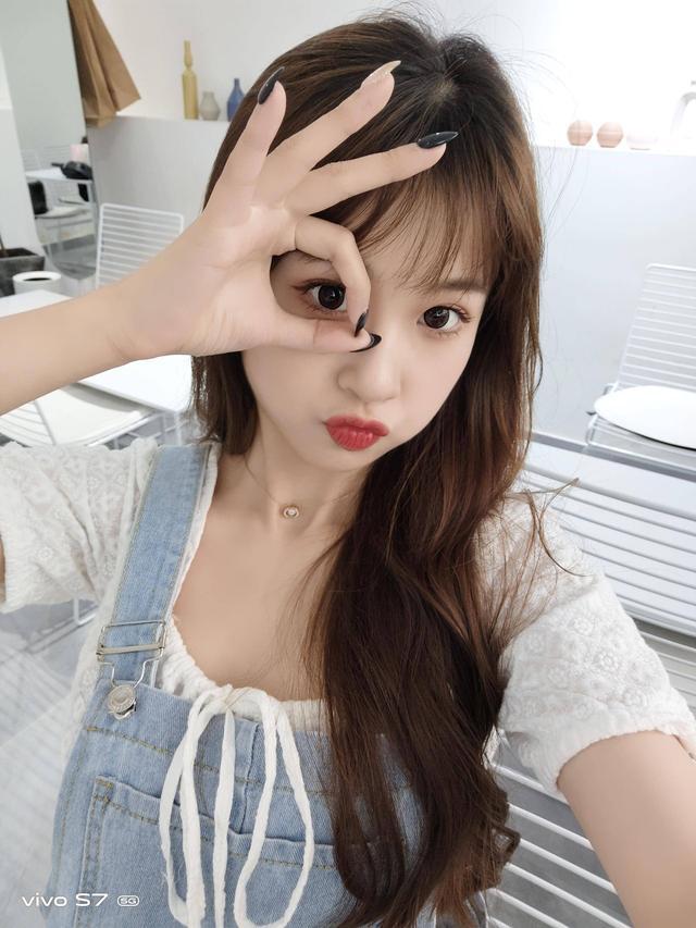 原来自拍这么简单,vivo s7自带美颜,质感照片一键定格_腾讯新闻