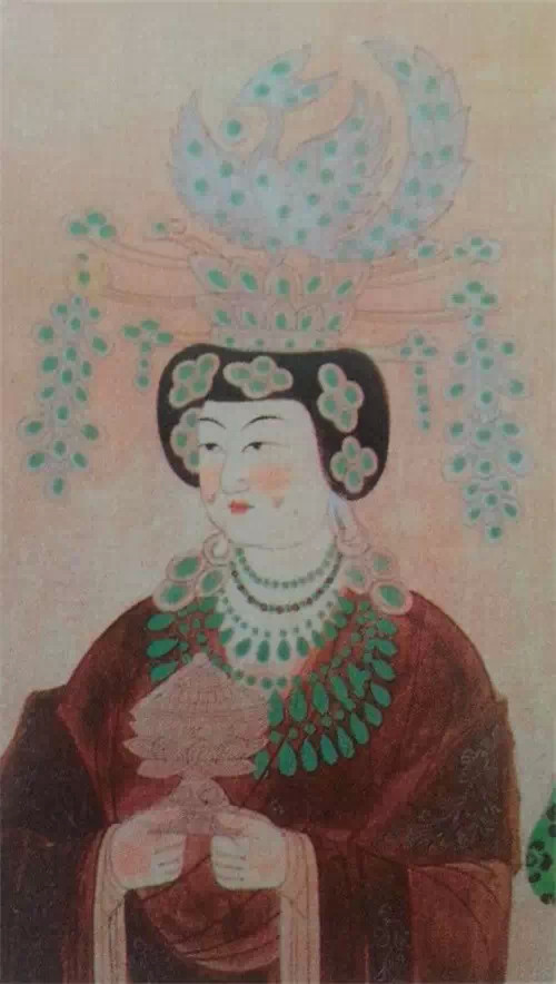 五代 第61窟 回鹘公主陇西李氏供养像出现在人物衣冠服饰上的,如五代