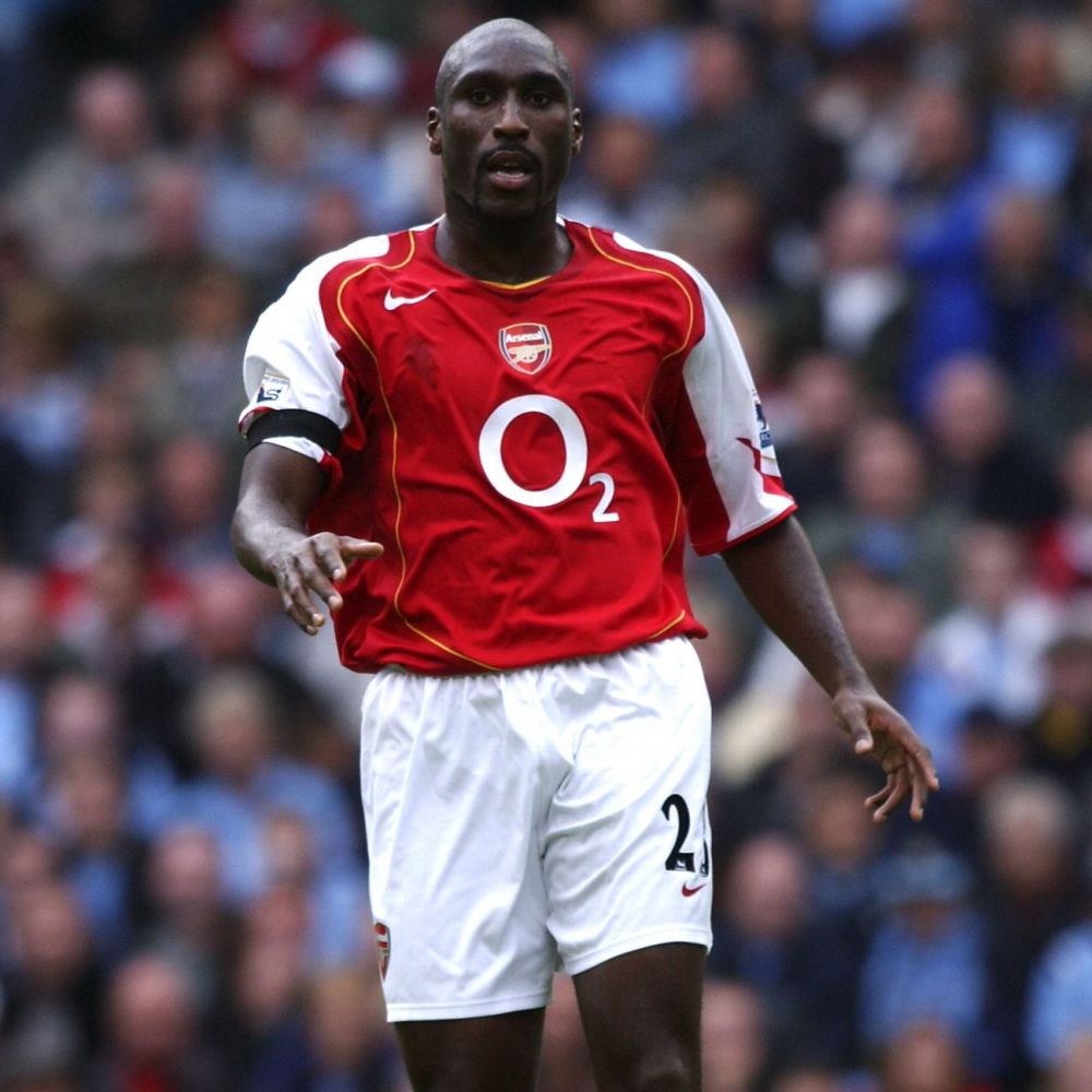 以自由身投效死敌,坎贝尔的离开甚至没能给热刺带去一点经济价值