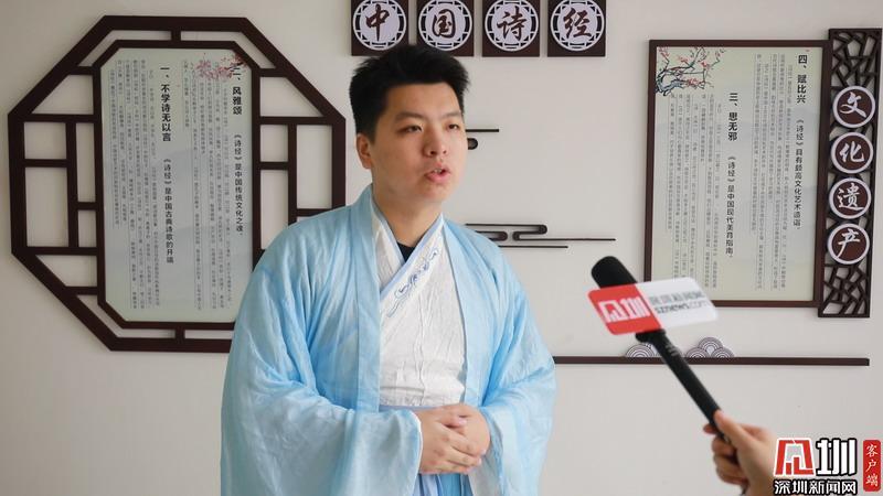 王子楠深信院18级学生.