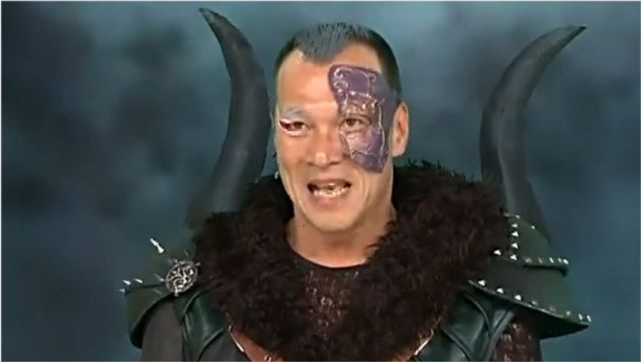 有种整容叫萌学园的暗黑大帝如今卸妆穿西装男神范十足