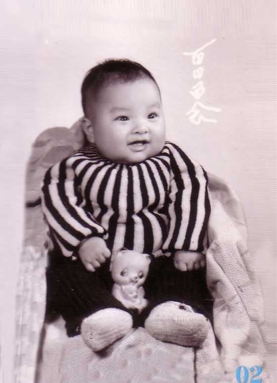 蔡国庆小时候的照片图片