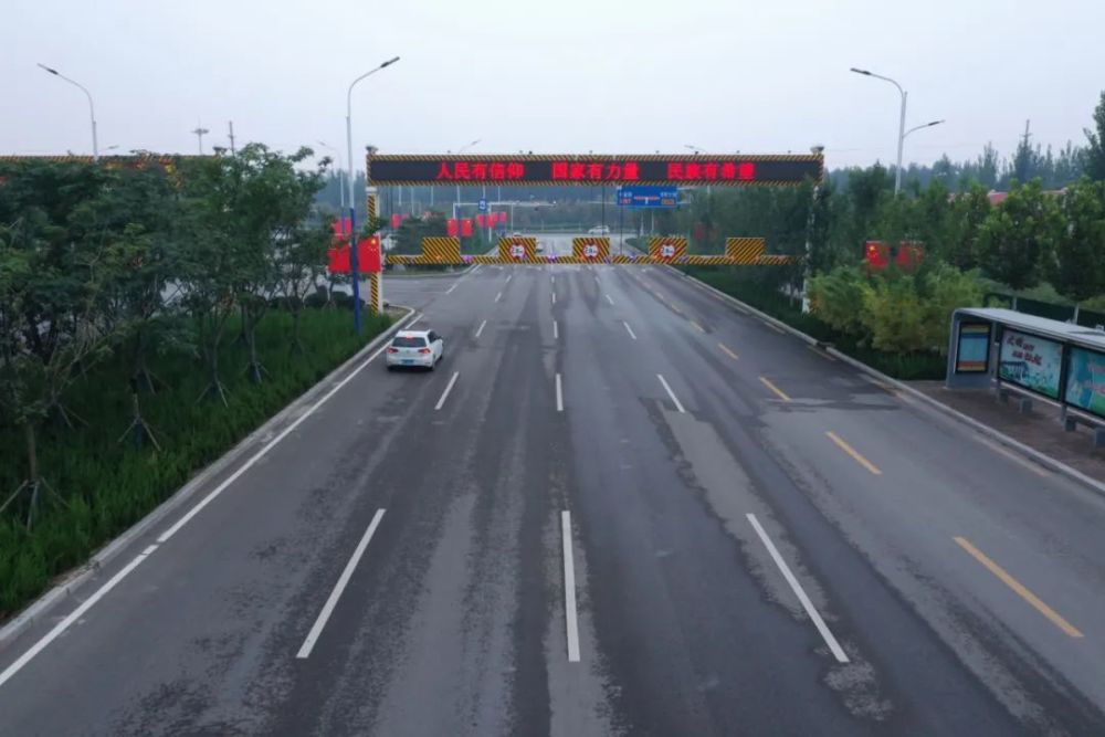 高)设备具体地点如下:1,307国道与兴华路口南侧(第二汽车站双向限高2