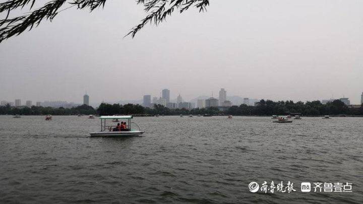 国庆济南文旅市场 影院票房与去年持平 景区商圈延长营业时间 腾讯新闻