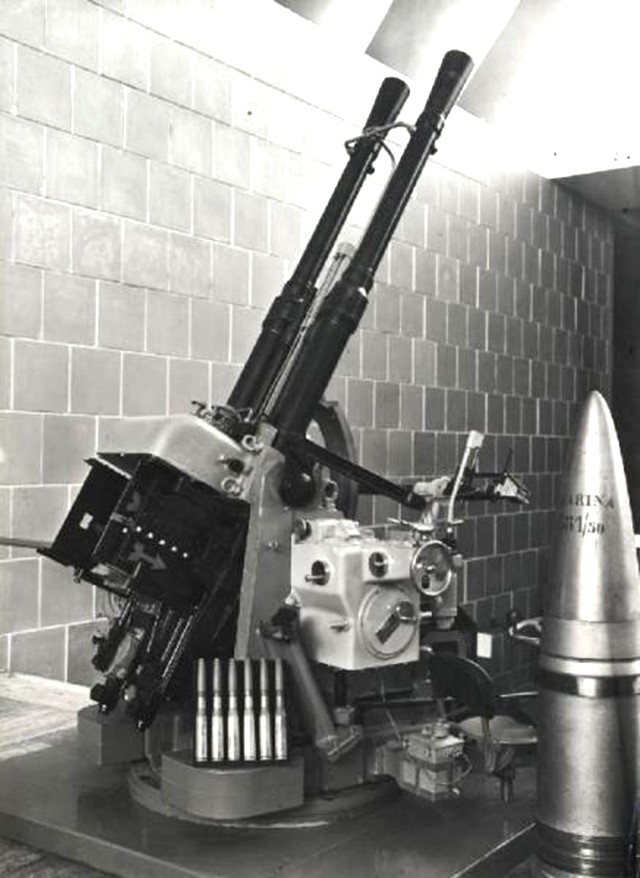二战意大利布雷达3754高射炮性能平平却很好用的防空武器