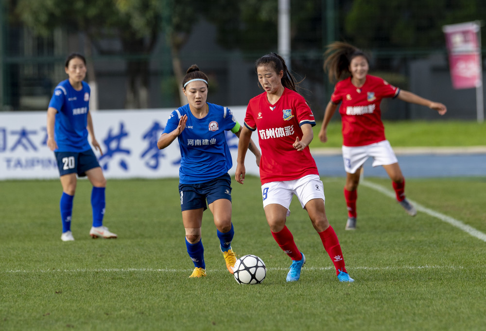 (8)足球——女超联赛:河南建业女足胜浙江杭州女足