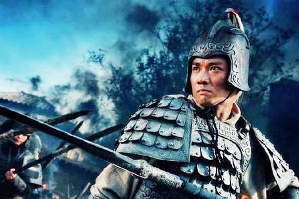 张郃：在《三国演义》前半部被“吊打”，在后半部却成了第一名将_腾讯新闻