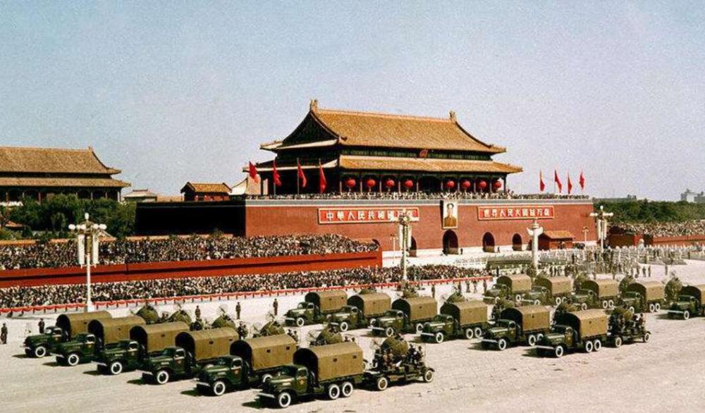 1951年中国组建了10个苏械师一个师拥有多少兵力