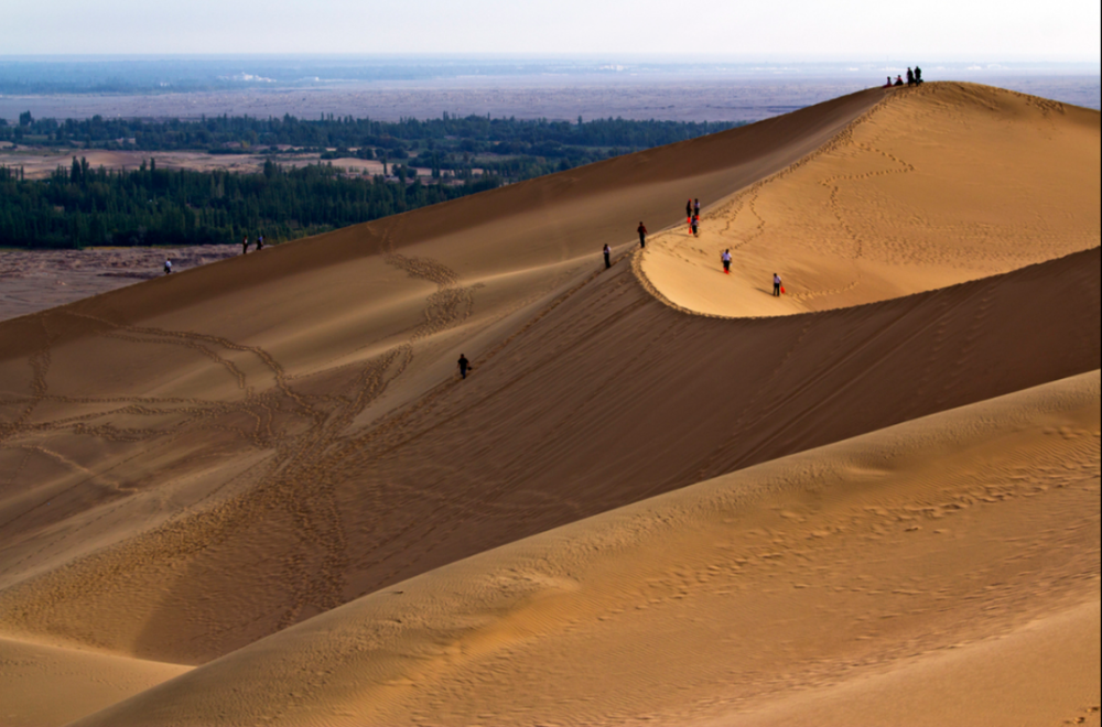 萧雨涵|【当代诗人咏秋天·第二季】萧雨涵 卷