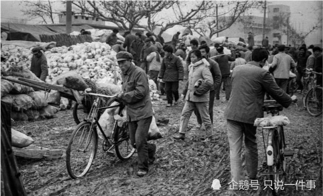 英国_社会|1980年英国摄影师镜头下的中国印象