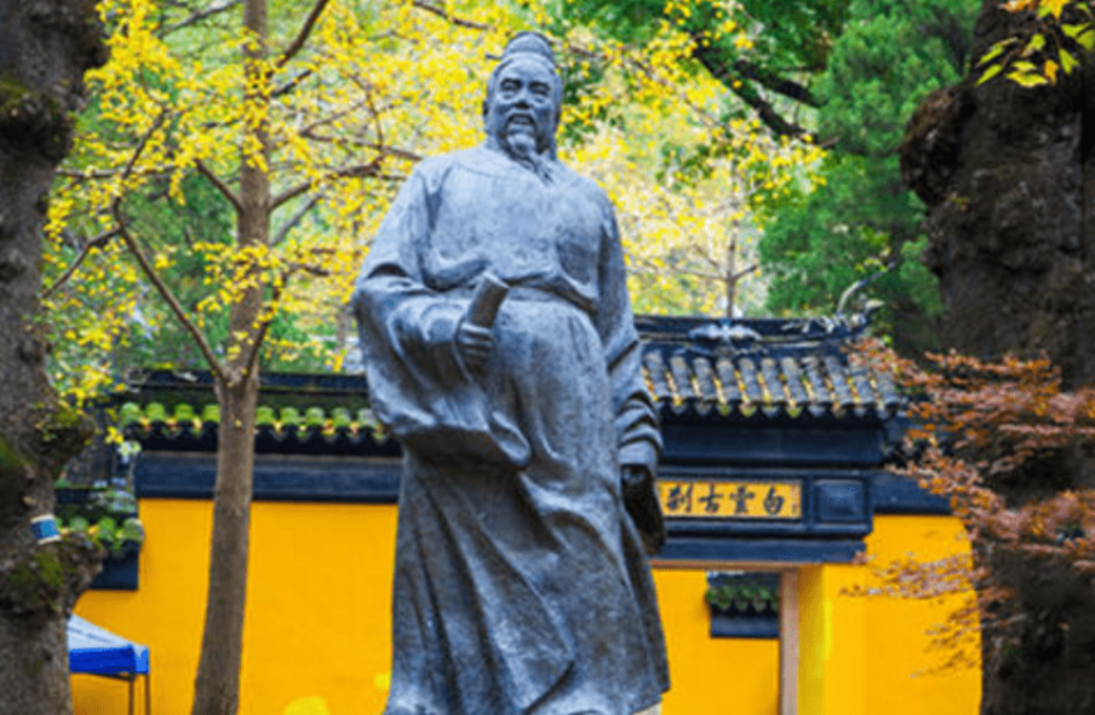 新岳阳楼记|作家张一一质疑范仲淹，并写下《新岳阳楼记》，能超越前人吗