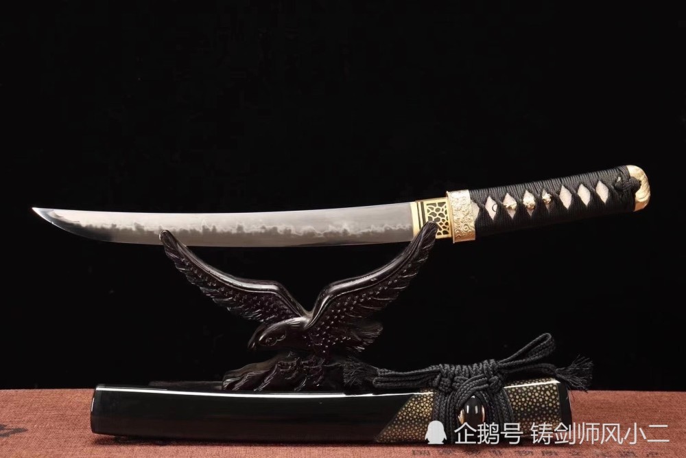 12寸独家涧烧淬火工艺平造刃浪人鱼皮鞘武士短刀一玉魂刃